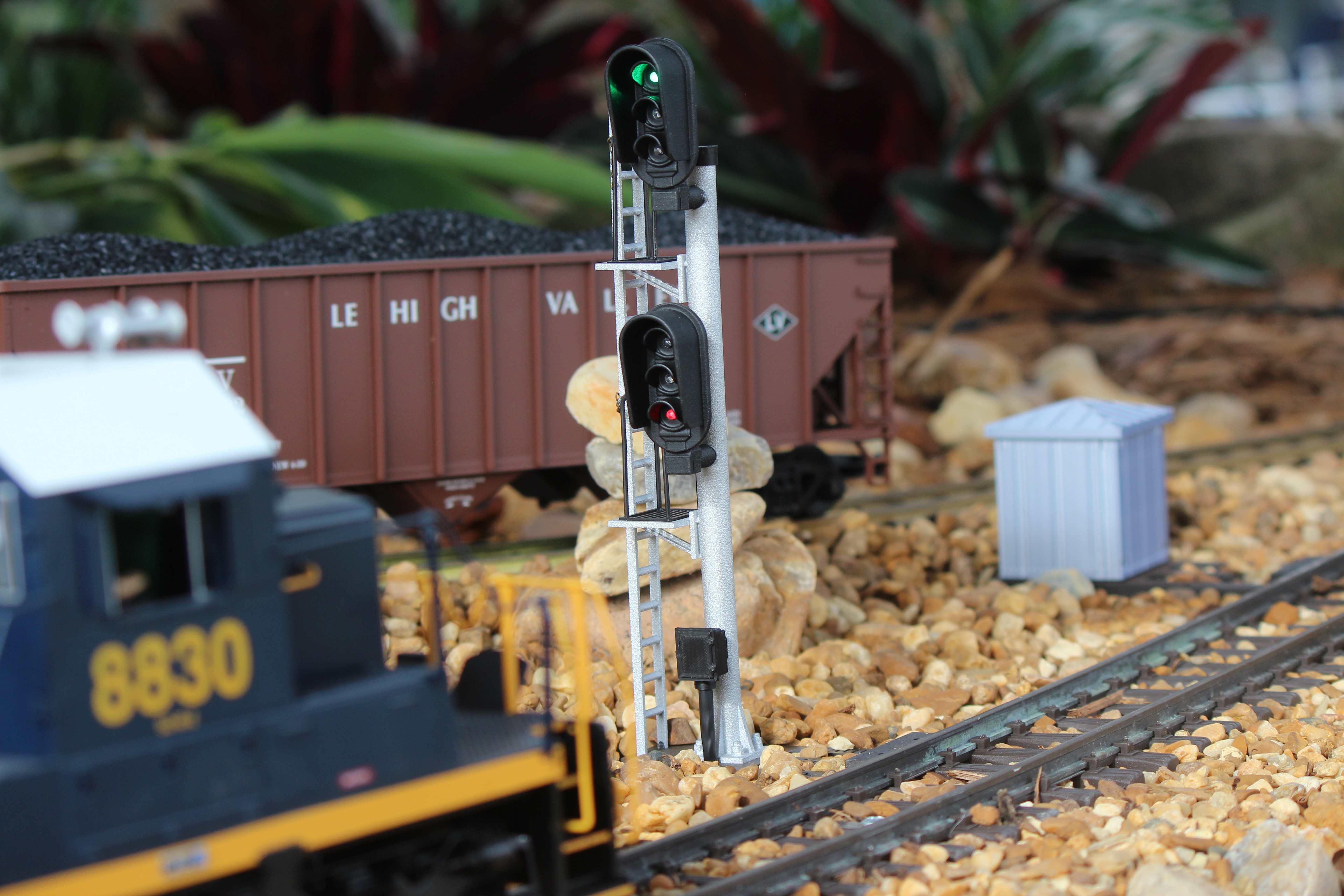 3-Light Dual Aspect Signal